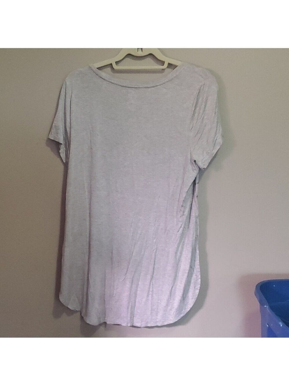 George size medium tshirt - Picture 5 of 5